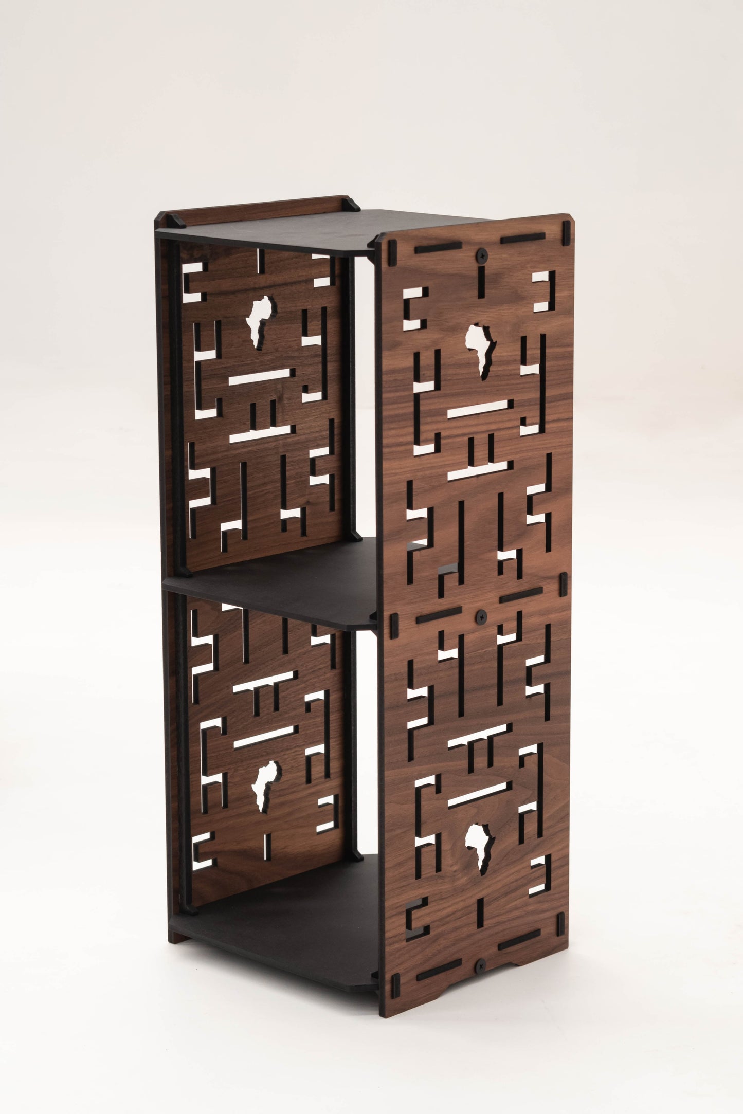 Maze Tower Side Table set
