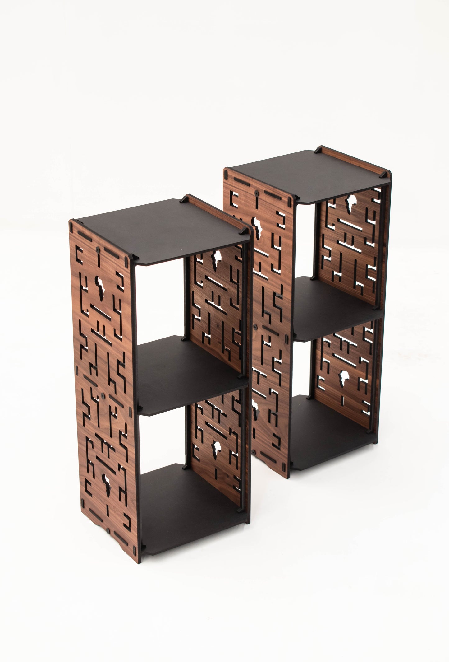 Maze Tower Side Table set